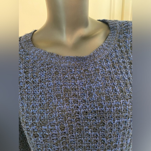 Blue & Black Open-knit Sweater - Picture 3 of 4